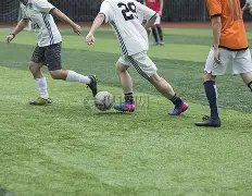 展望,詹眉再遇保,罗对决,巅峰国际,巅峰国际官方网站,巅峰国际平台