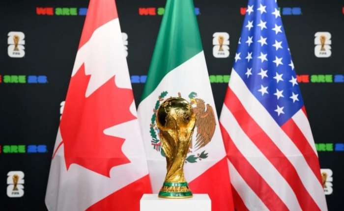 木兰足球训,练抬头观察,技艺出众,巅峰国际,巅峰国际官方网站,巅峰国际平台