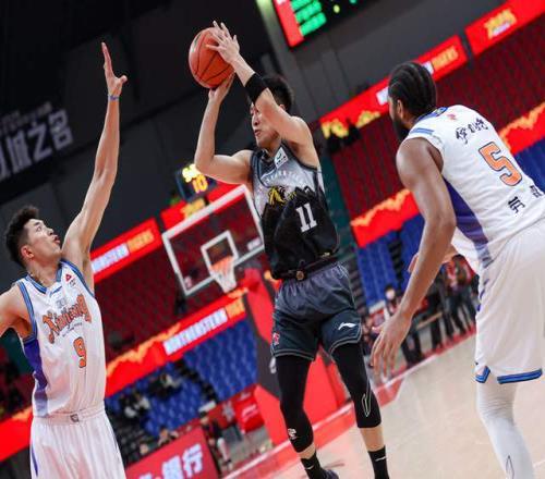 上海男篮斩,获俱乐部杯,冠军,巅峰国际,巅峰国际官方网站,巅峰国际平台