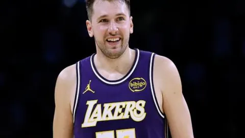 “英格兰VS拉脱维亚赛程揭晓，利夫拉门托与拉姆斯代尔无缘参赛名单”